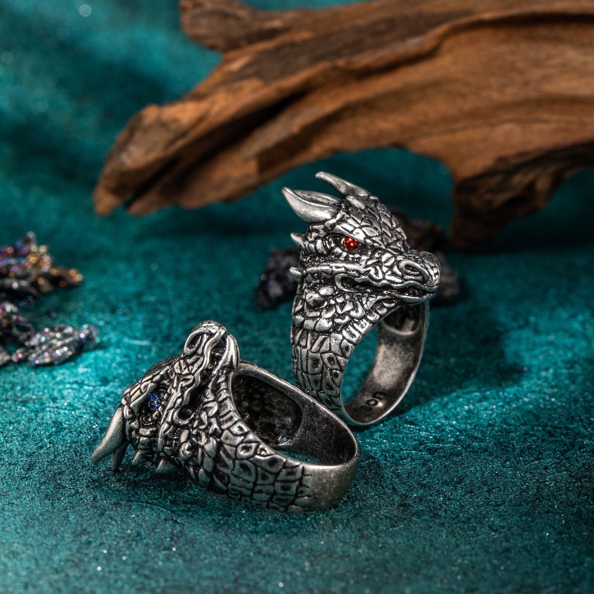 Gothic Dragon Ring für Männer - personalisierbar – Farbe silber
